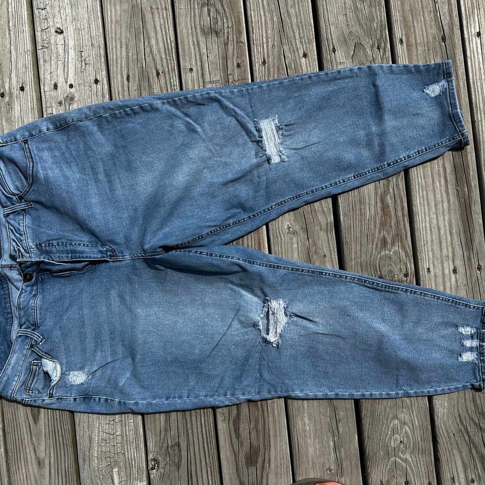 Women's Distressed Blue Skinny Jeans